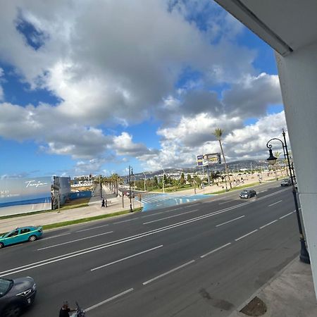 Splendide Studio Haut Standing En Face De La Marina Et A 200 M Du Port De Tanger - 1 Chambre Double 외부 사진