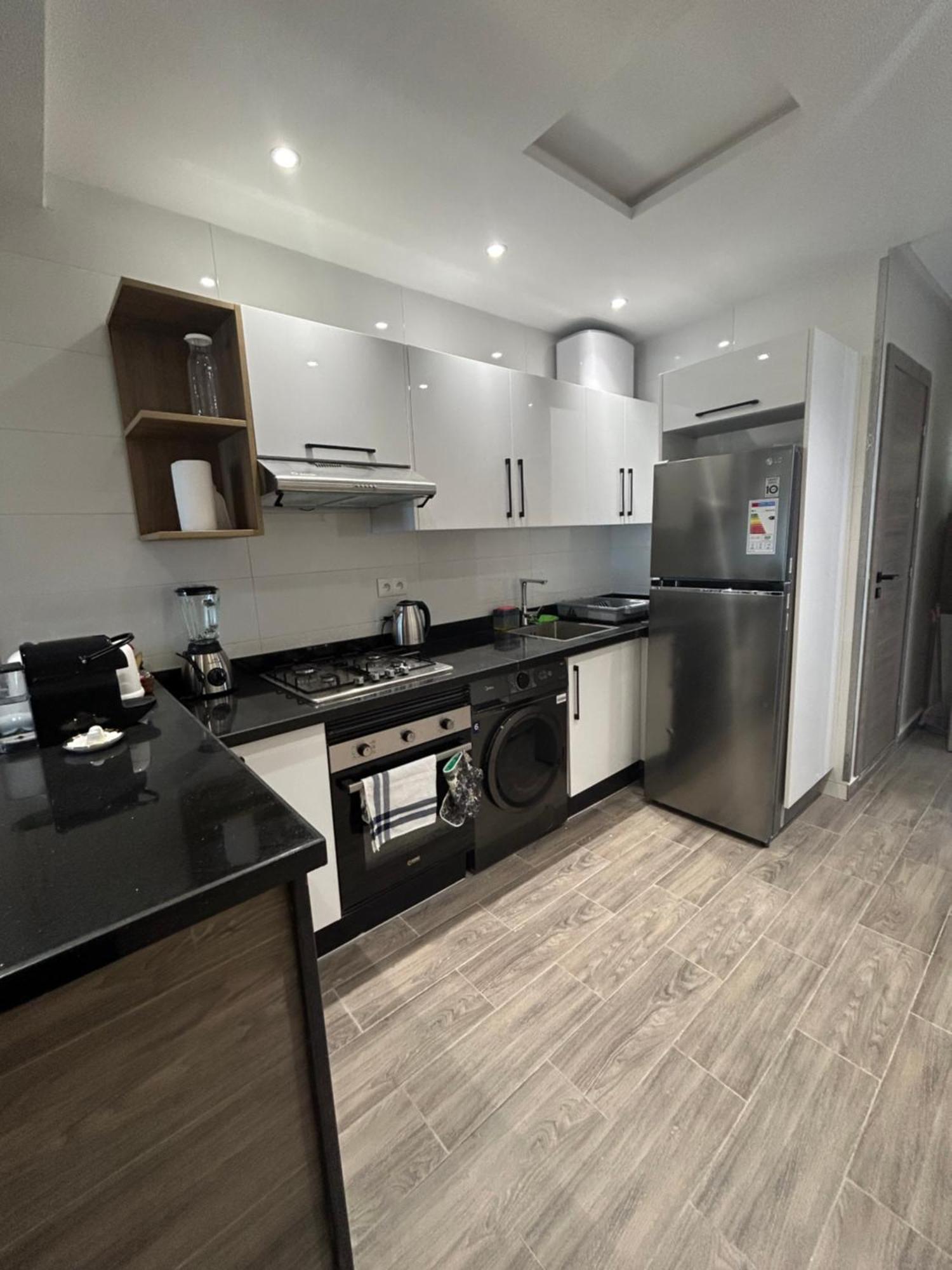 Splendide Studio Haut Standing En Face De La Marina Et A 200 M Du Port De Tanger - 1 Chambre Double 외부 사진